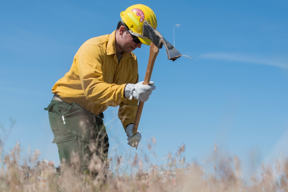 Idaho Guardsmen train to fight wildland fires earning Red Card certifications