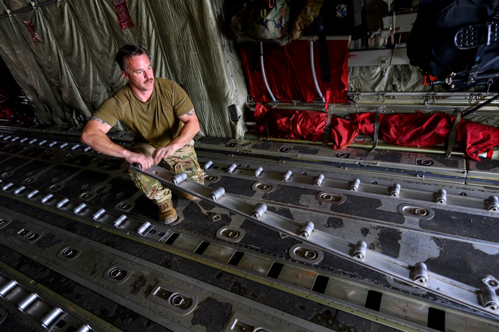 75th EAS delivers supplies to outstation in Somalia