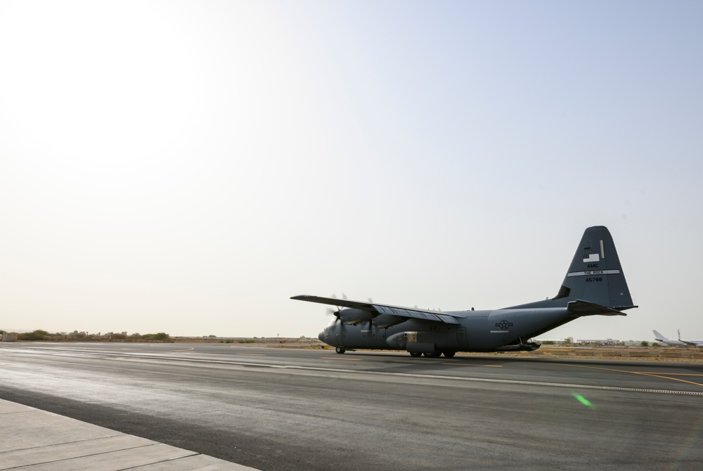 75th EAS delivers supplies to outstation in Somalia
