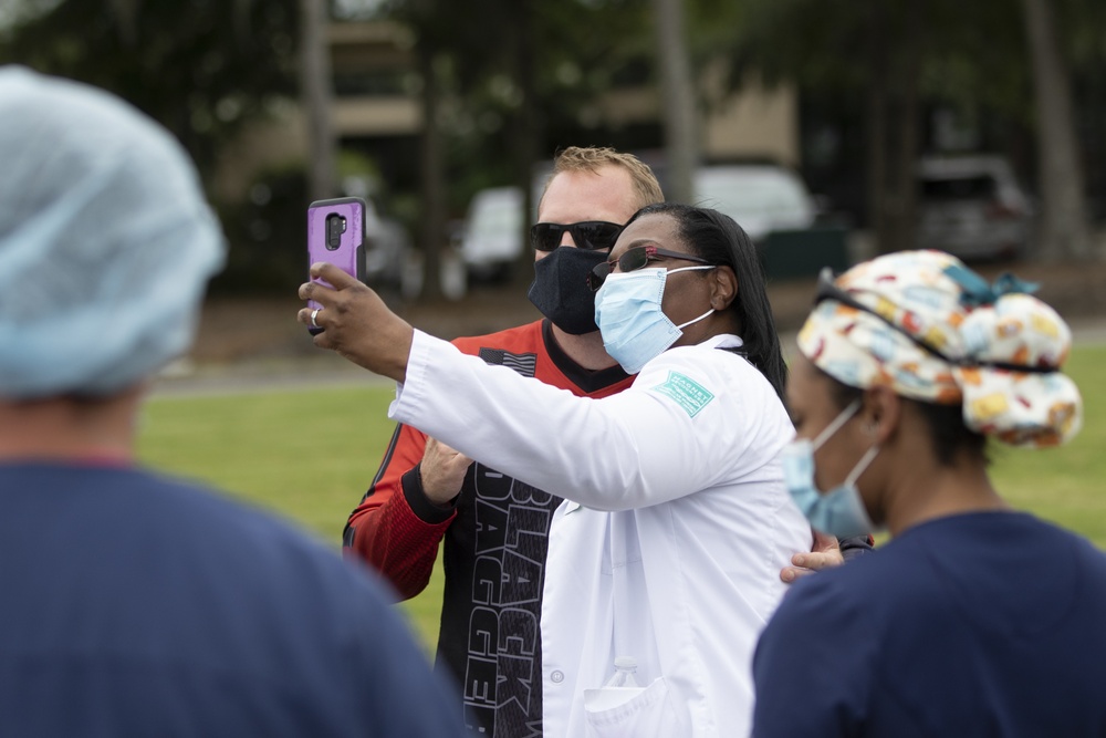 The Black Daggers descend onto Savannah to thank local medical workers.
