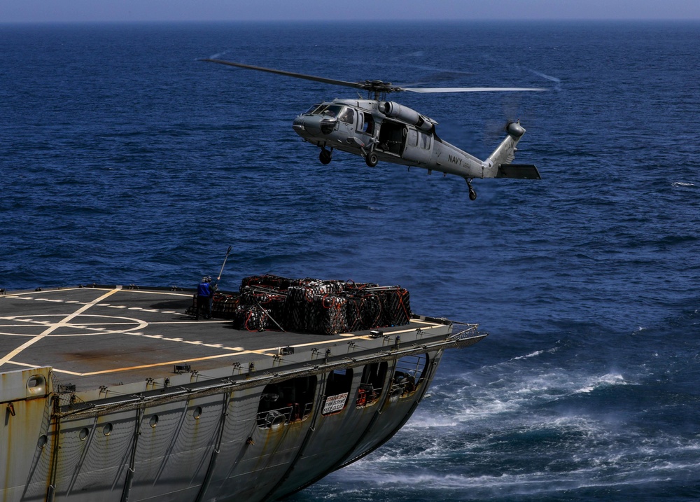 USS WASP (LHD 1) OPERATIONS AT SEA