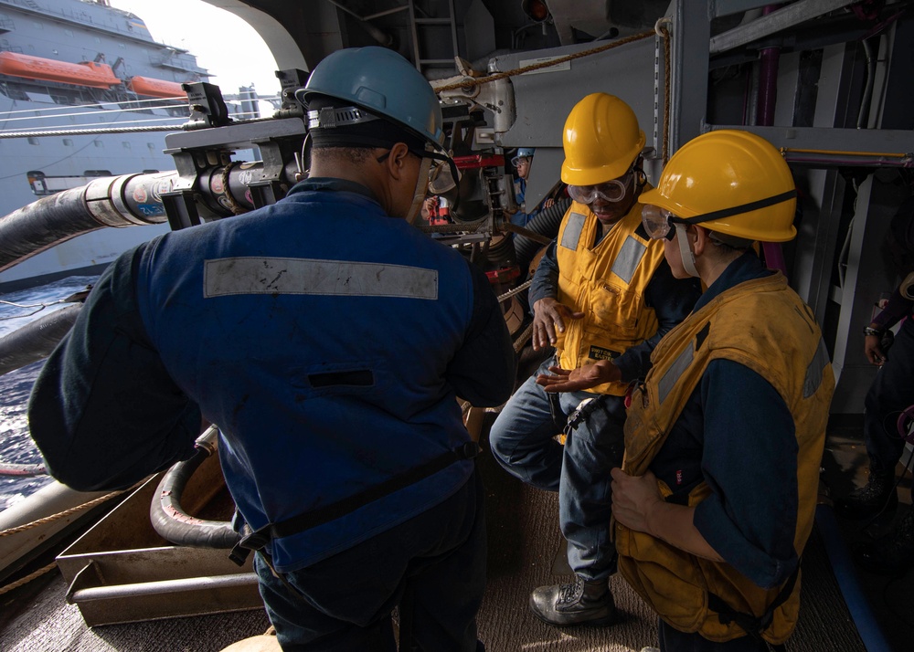 USS Bataan (LHD 5) Replenishment-at-sea