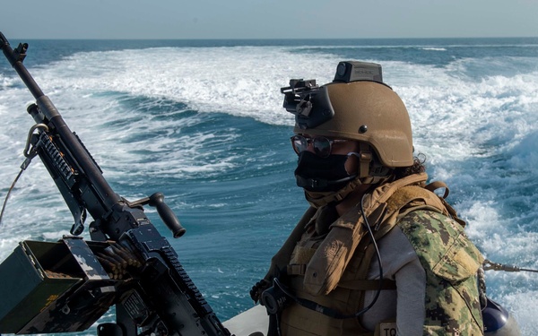 CTF 56 Conducts a Joint Patrol with the Bahraini coast guard in 5th Fleet