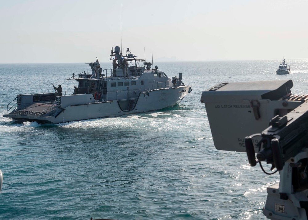 CTF 56 Conducts a Joint Patrol with the Bahraini coast guard in 5th Fleet