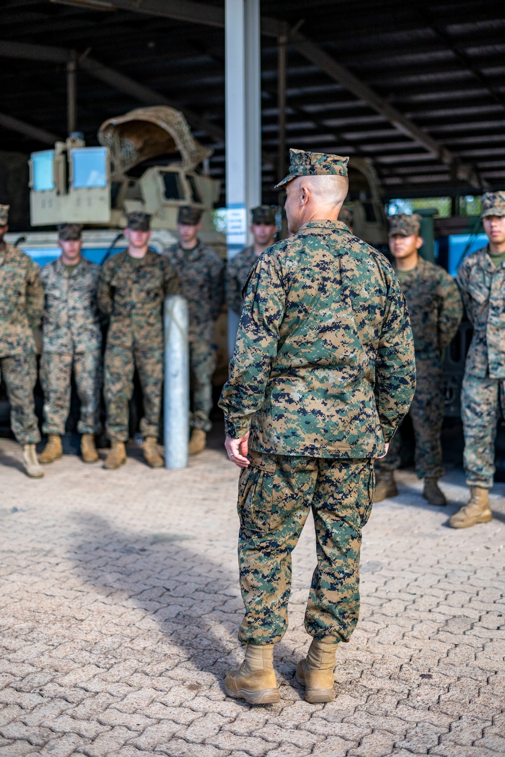 MRF-D command visits Marines