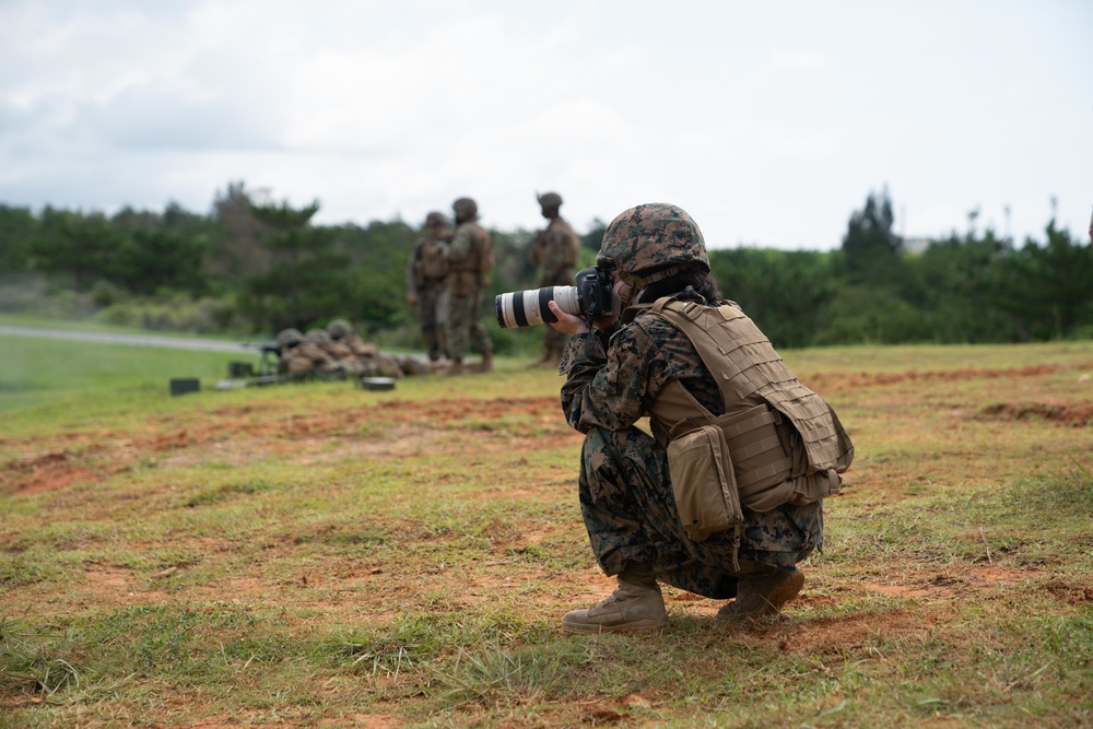 III MEF Marines work on combat proficiency with the M240B medium machine gun