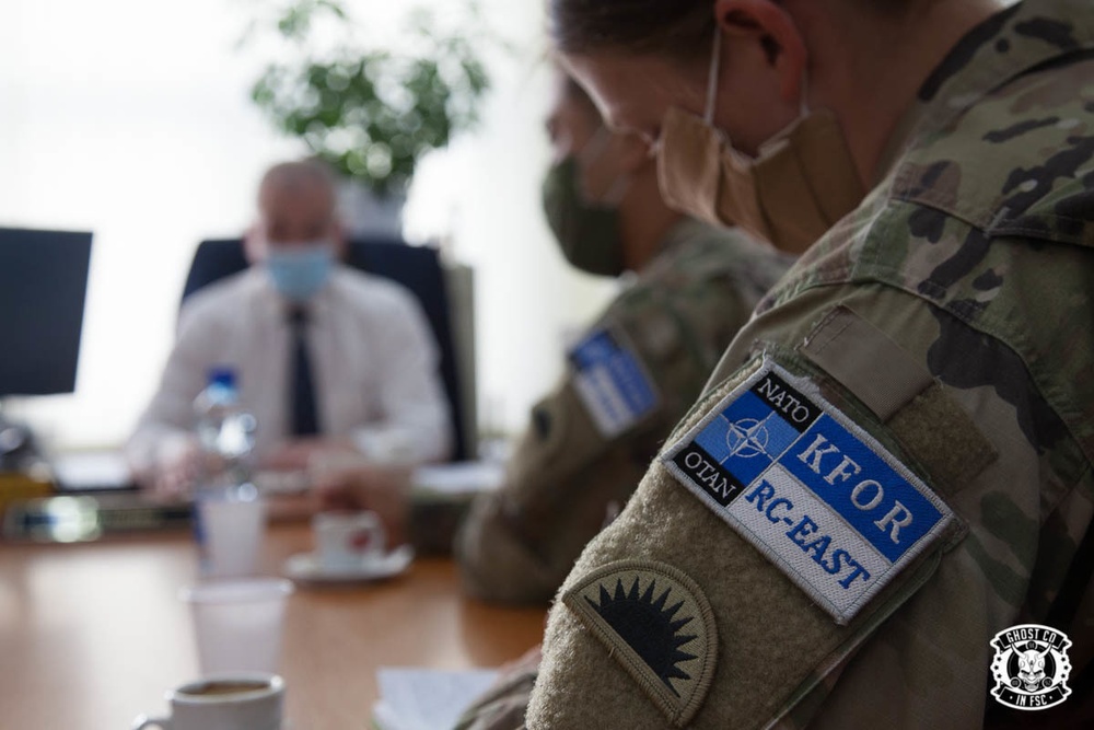 KFOR ‘liaison’ troops meet with Kosovo community leader