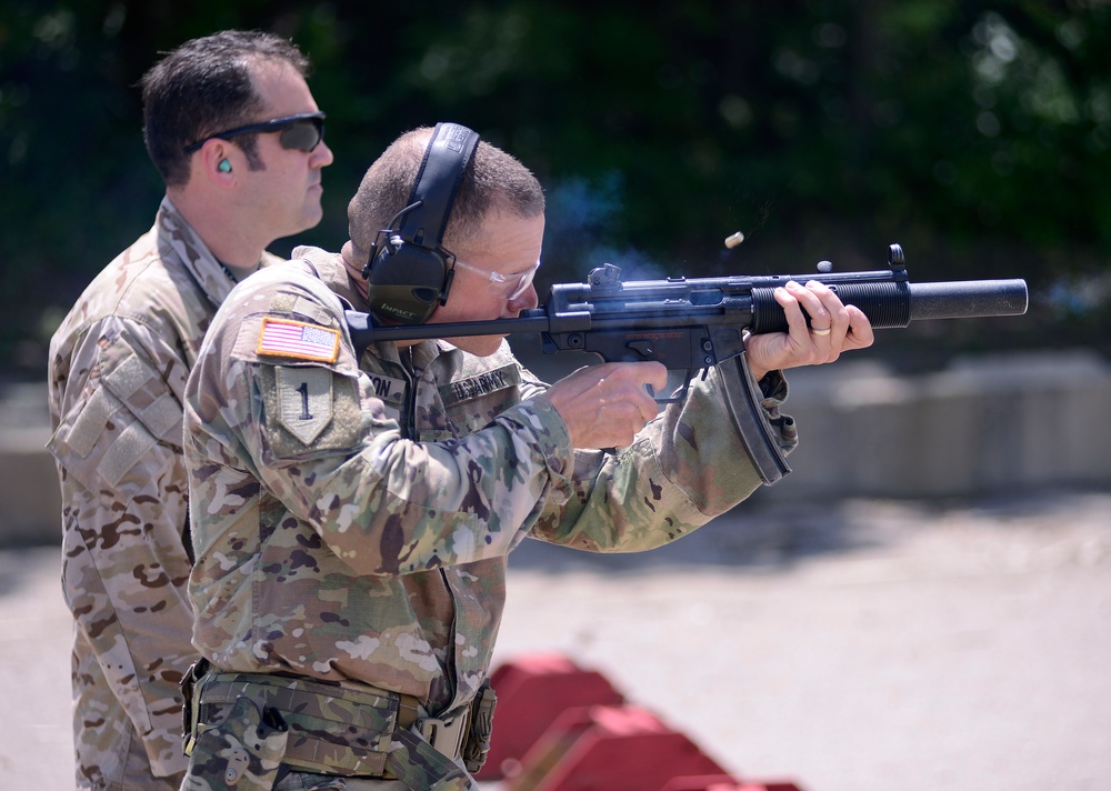 Sergeant Major of the Army Visits USAJFKSWCS Range 37