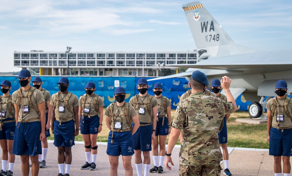 Academy basic cadets begin ROM