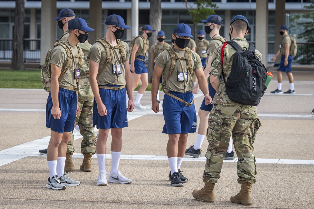 Academy basic cadets begin ROM