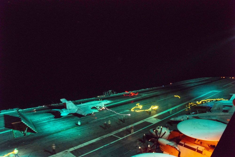 USS Ronald Reagan (CVN 76) Night Ops