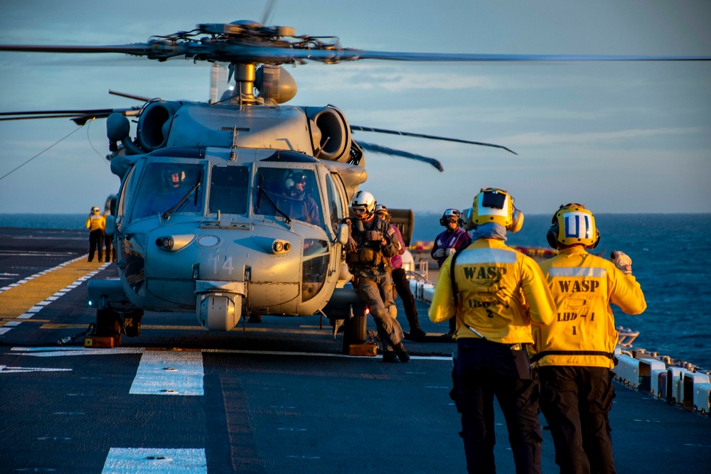 USS WASP (LHD 1) OPERATIONS AT SEA