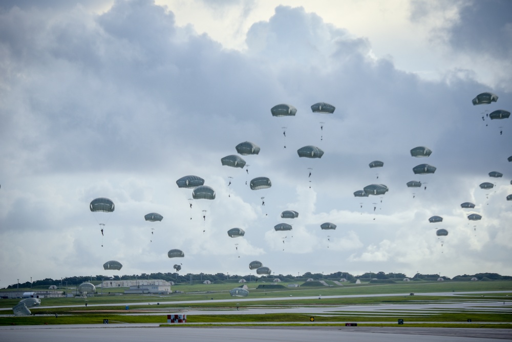 Paratroopers conduct Joint Forcible Entry Operations on Guam