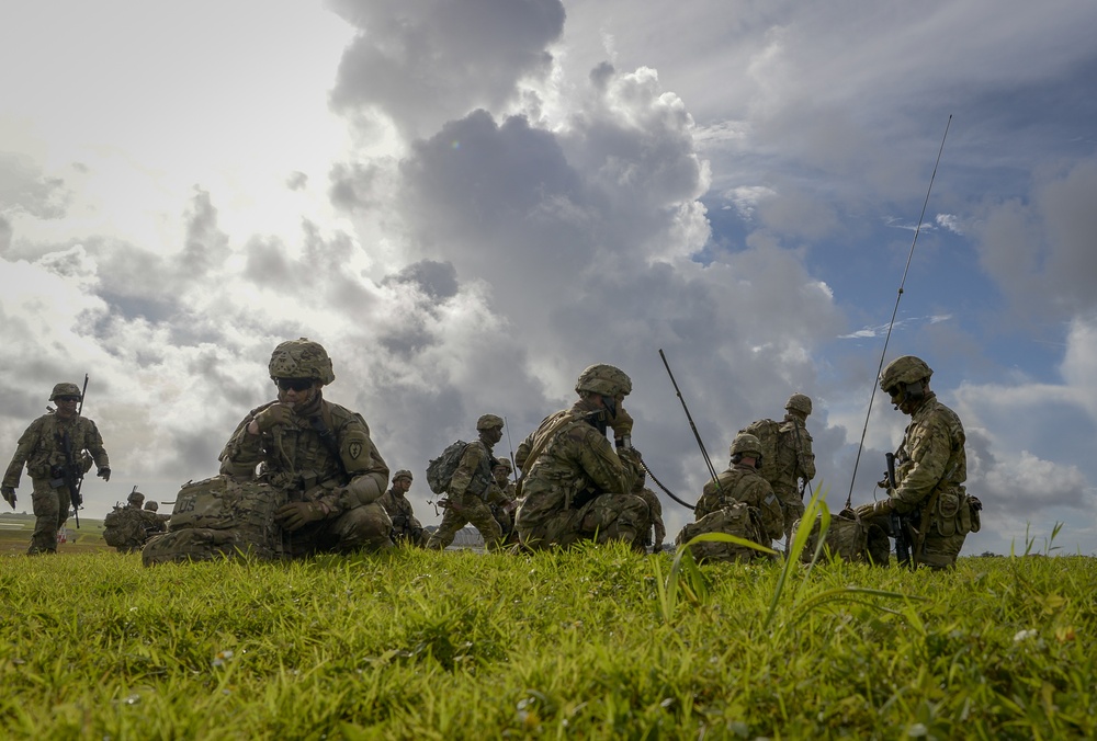 DVIDS - Images - Paratroopers conduct Joint Forcible Entry Operations ...