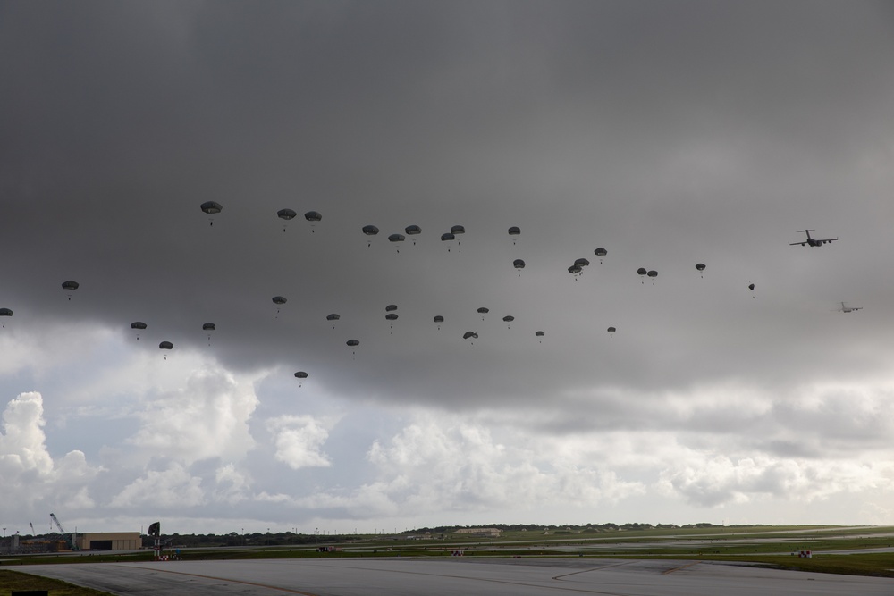 Army airborne task force descends into Guam