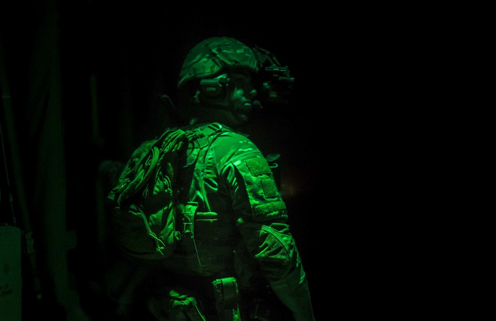 75th EAS resupplies U.S. forces in Somalia