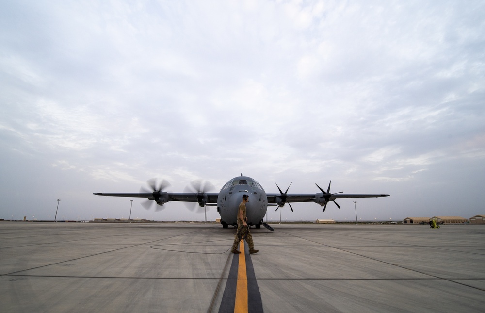75th EAS delivers supplies to outstation in Somalia