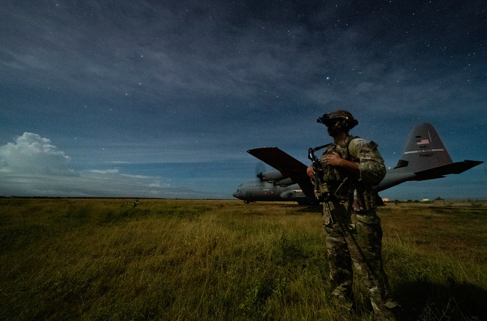 75th EAS delivers supplies to outstation in Somalia