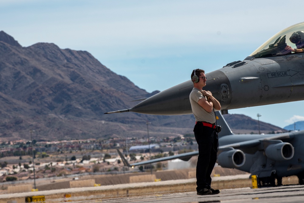 Gamblers fly at Red Flag 20-2