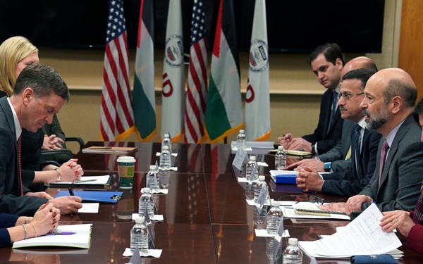 AAID Mark Green meets with the Prime Minister of Jordan