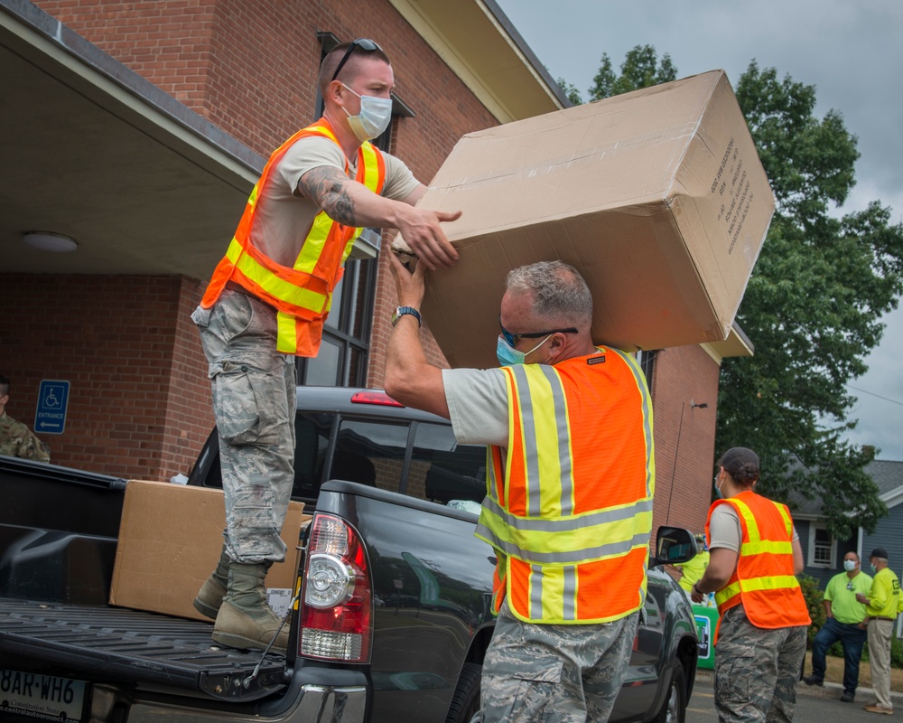 Connecticut Air National Guard distributes PPE in North Haven