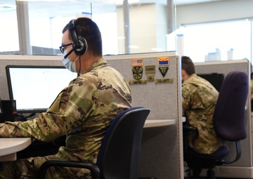 Arizona National Guard service members help with COIVID-19 exposure notifications