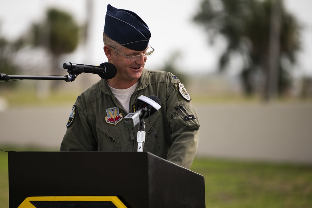 325th Fighter Wing welcomes new commander