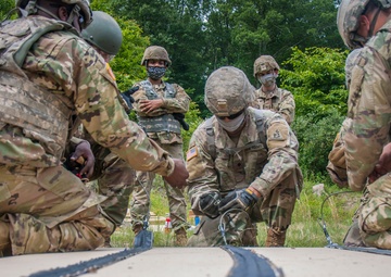250th MRBC Conducts Breach Training