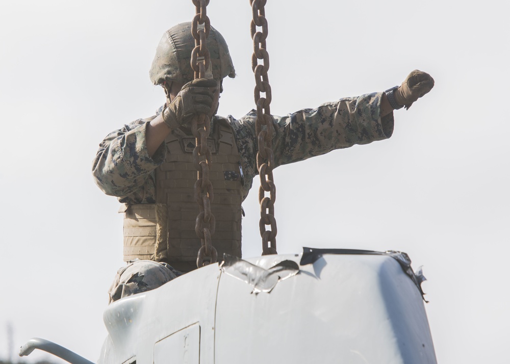 Marine Wing Support Squadron 373 Perfoms Aircraft Recovery Training