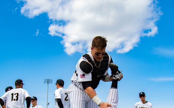 Army Black Knights Play at Inaugural Armed Forces Invitational