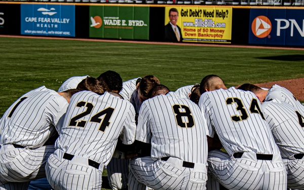 Army Black Knights Play at Inaugural Armed Forces Invitational