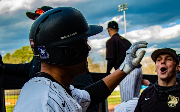 Army Black Knights Play at Inaugural Armed Forces Invitational