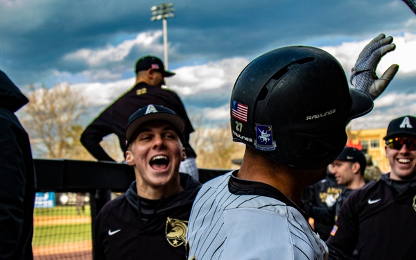 Army Black Knights Play at Inaugural Armed Forces Invitational