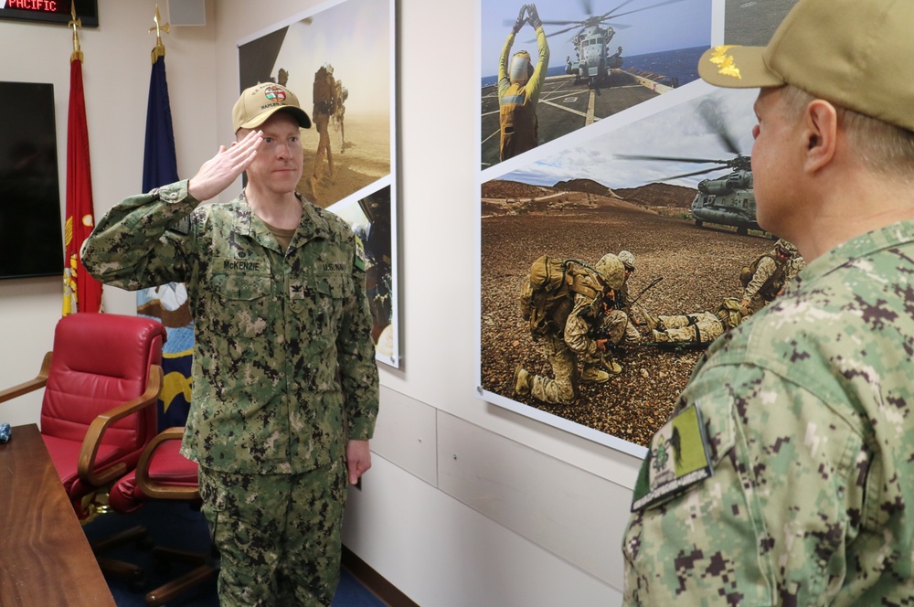 USNH Naples Welcomes New Commanding Officer
