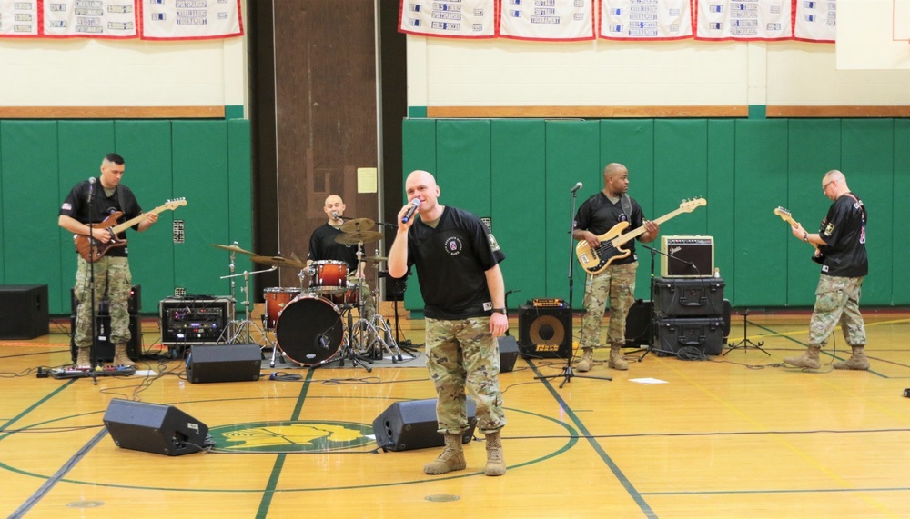 10th Mountain Division Band finds way to perform under pandemic constraints