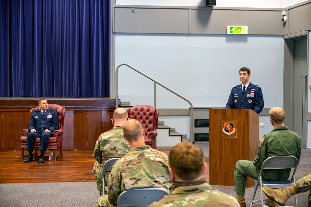 422d CS welcomes new commander