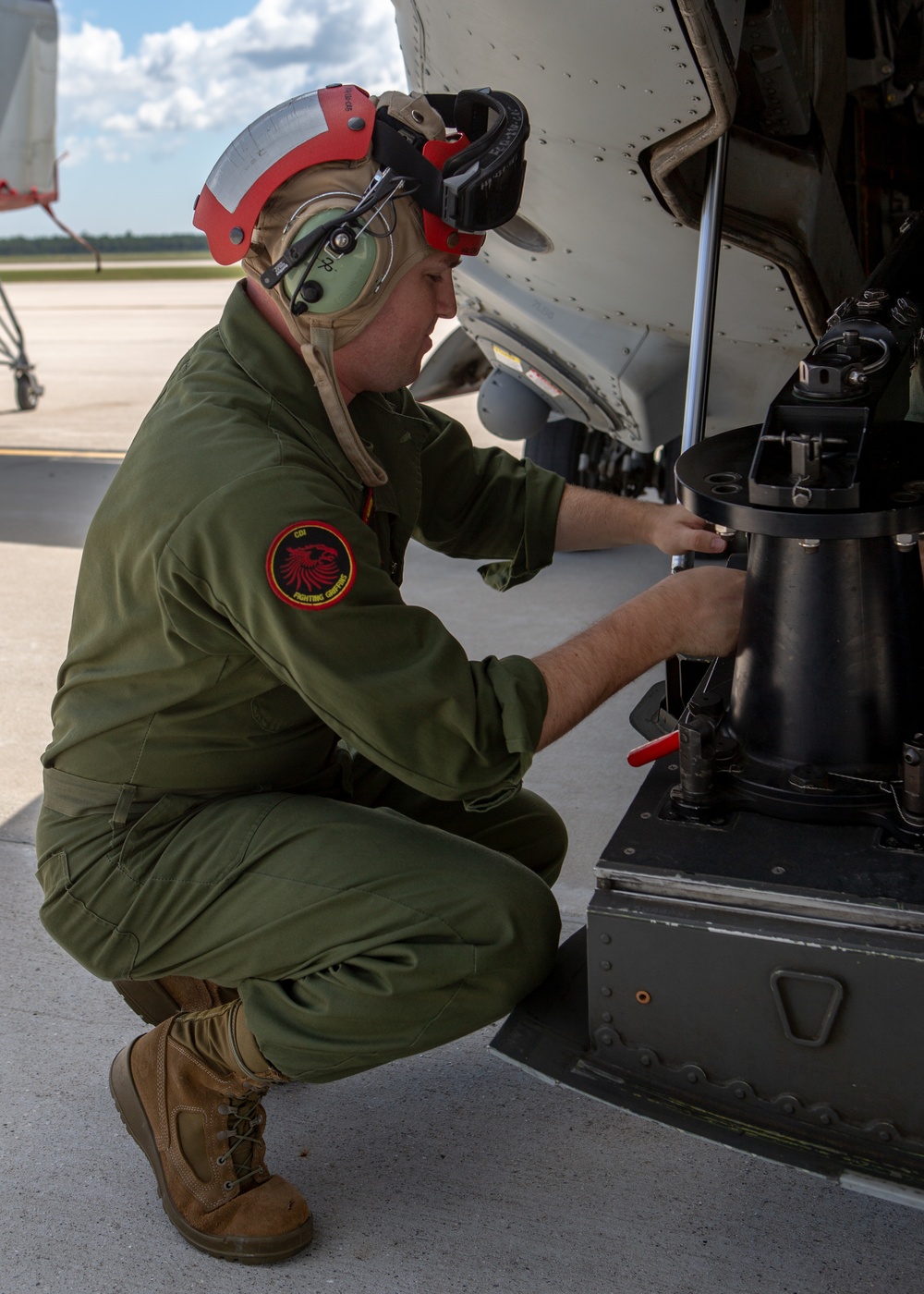 VMM-266 Flight Equipment and Ordnance Marines