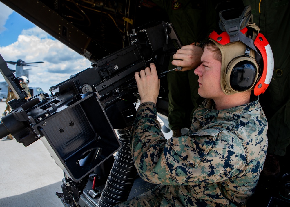 VMM-266 Flight Equipment and Ordnance Marines