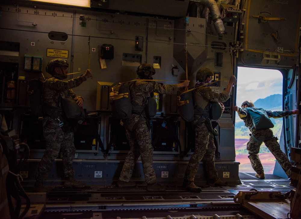 Joint airdrop mission in Hawaii