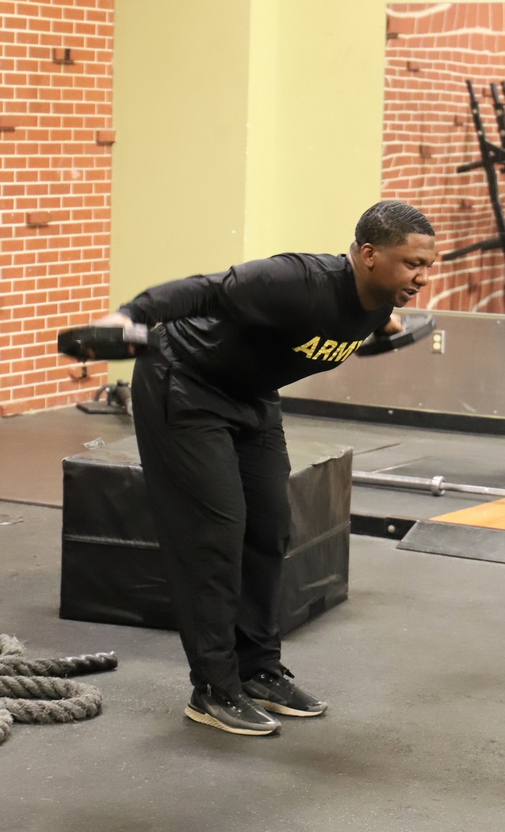 Sustainers Conduct Leg Tuck Clinic