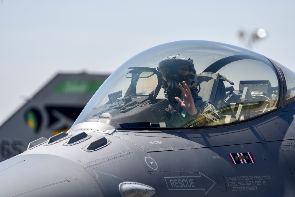 180th Fighter Wing Conducts Training Flights