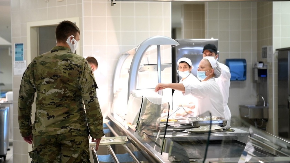 Del Din DFAC Hosts Chili Cook-off Photo 5