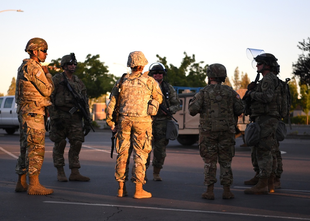 Chaplains support Cal Guard service members during civil unrest mission