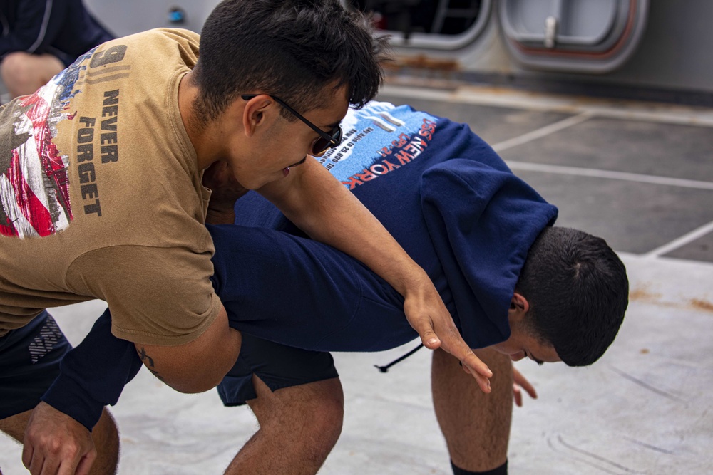 Sailors take part on SRF-B