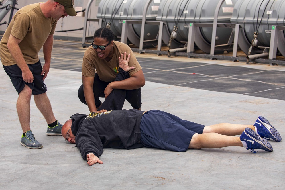 Sailors take part on SRF-B