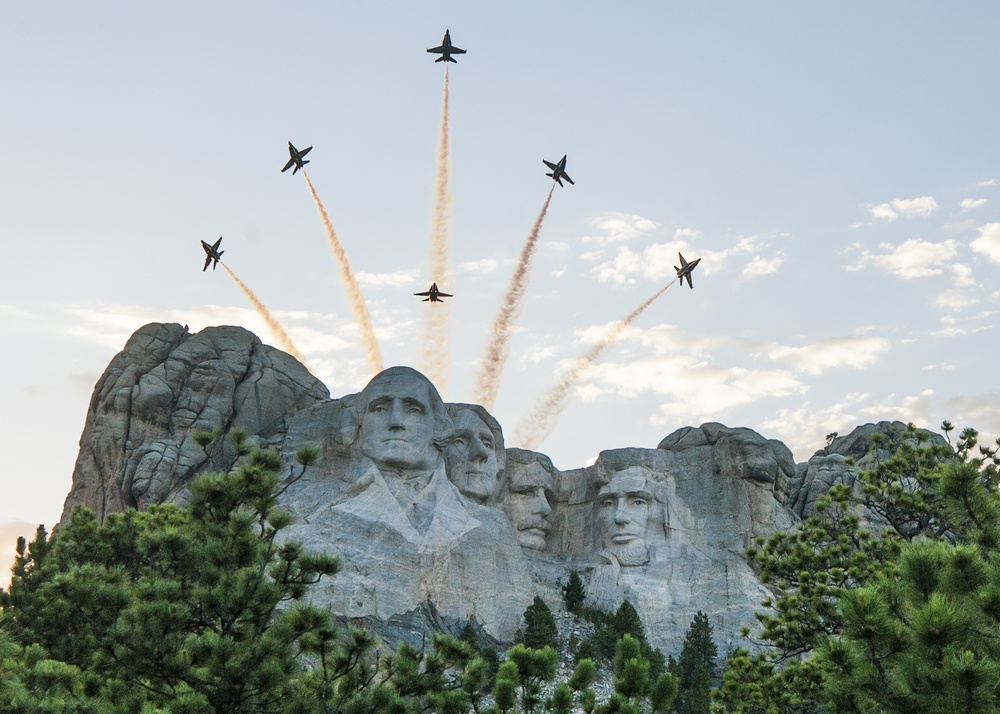 Mount Rushmore Flyover