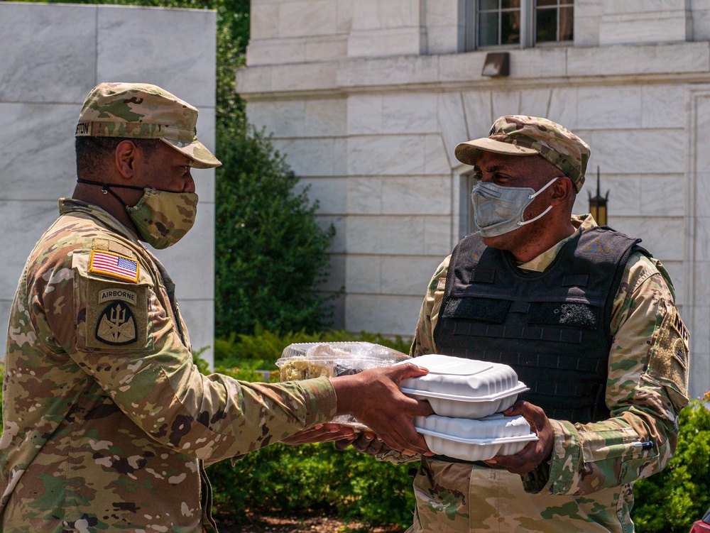 National Guard Supports Local Authorities with Independence Day Festivities