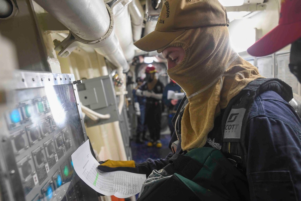 USS Ralph Johnson Conducts CBR Drill