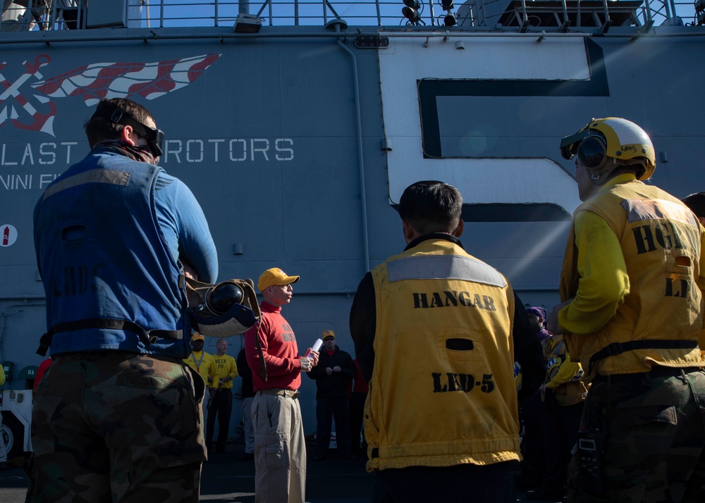 USS Bataan (LHD 5) Air Department Fire Drills