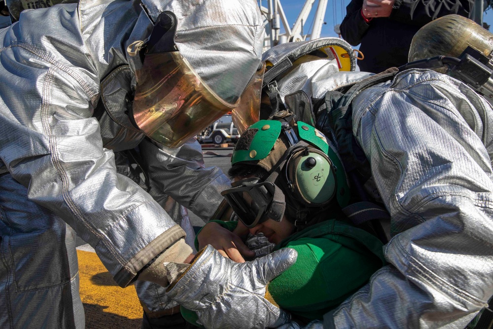 USS Bataan (LHD 5) Air Department Fire Drills